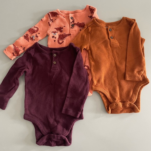 Lot - Old Navy Baby boy size 6-12 - Picture 3 of 4